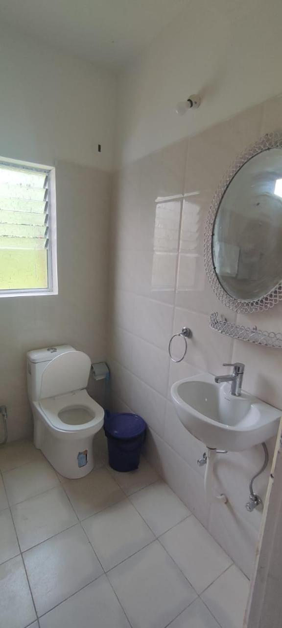Hilltop Lodge Guwahati Kamer foto